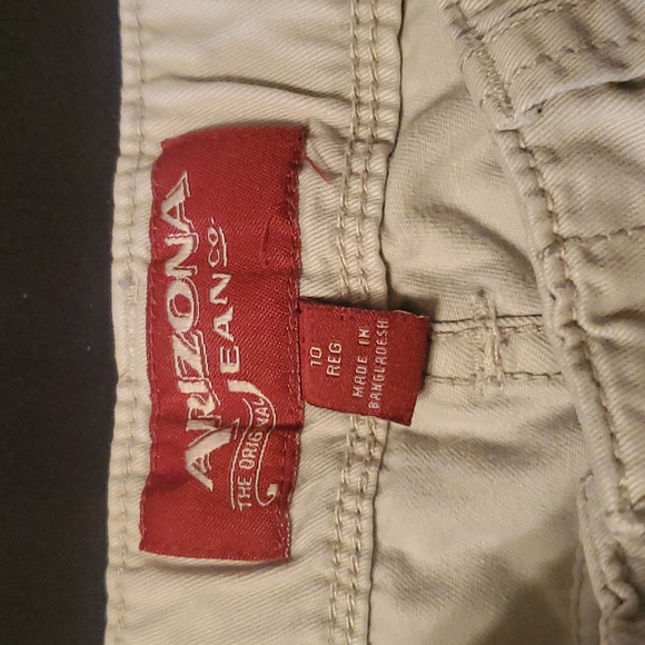 Boy's size 10 Arizona Jean Company shorts - Picture 3 of 3